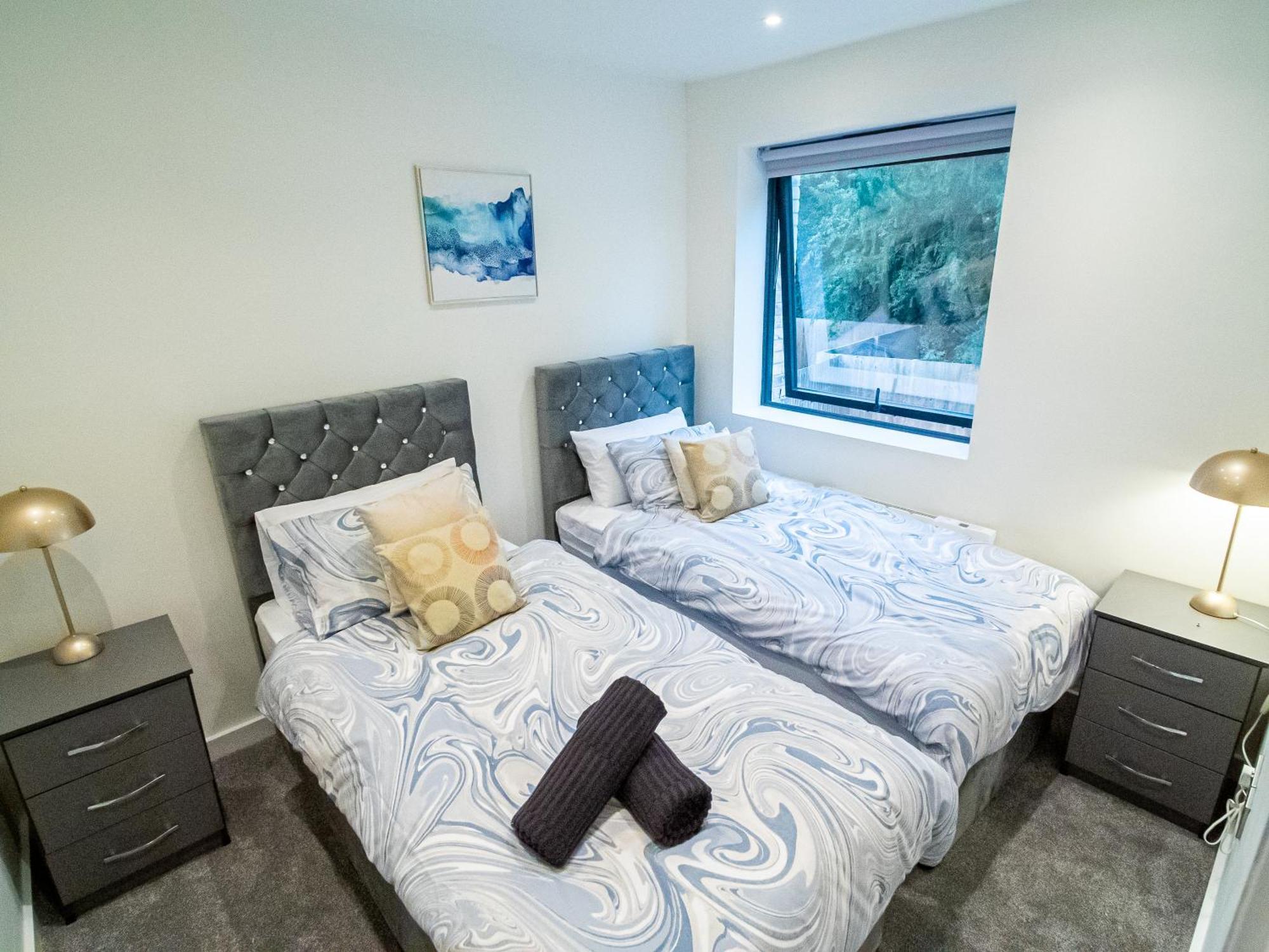 Apartment Modern 4-bed Townhouse, Conveniently Located Near Leeds Centre - Perfect For Corporate Leeds (West Yorkshire)