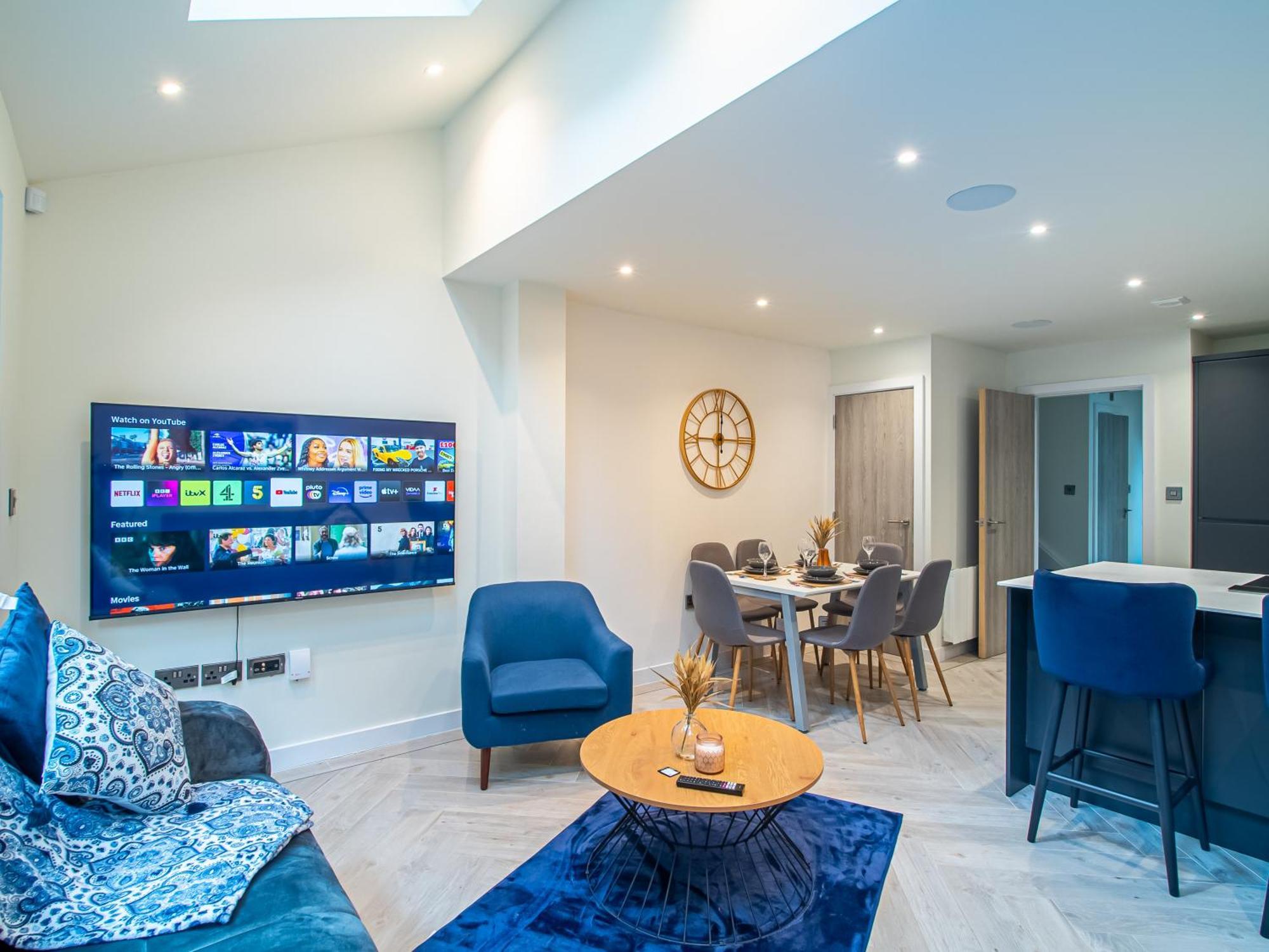 Modern 4-bed Townhouse, Conveniently Located Near Leeds Centre - Perfect For Corporate Leeds (West Yorkshire)